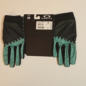 Oakley Road Gloves